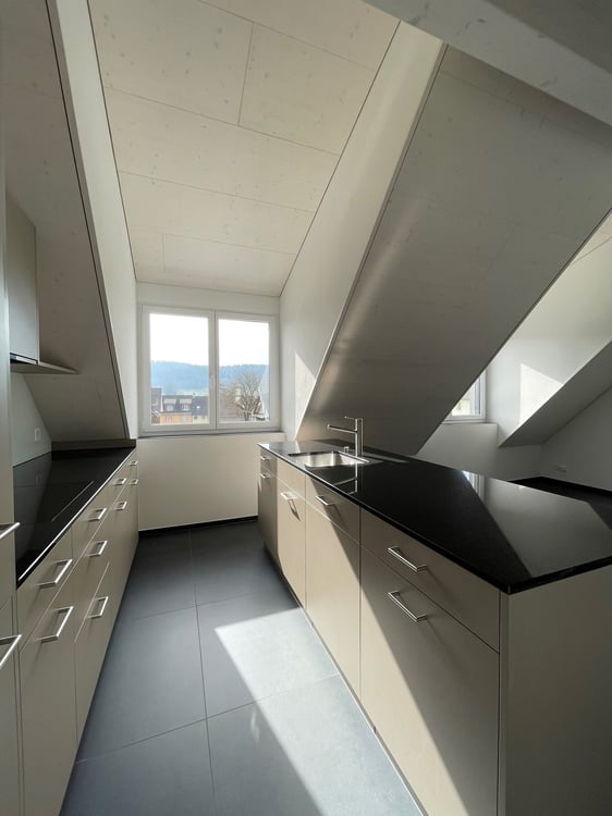 Exklusive Dach-Maisonette-Wohnung im Sunnedörfli Thundorf 4
