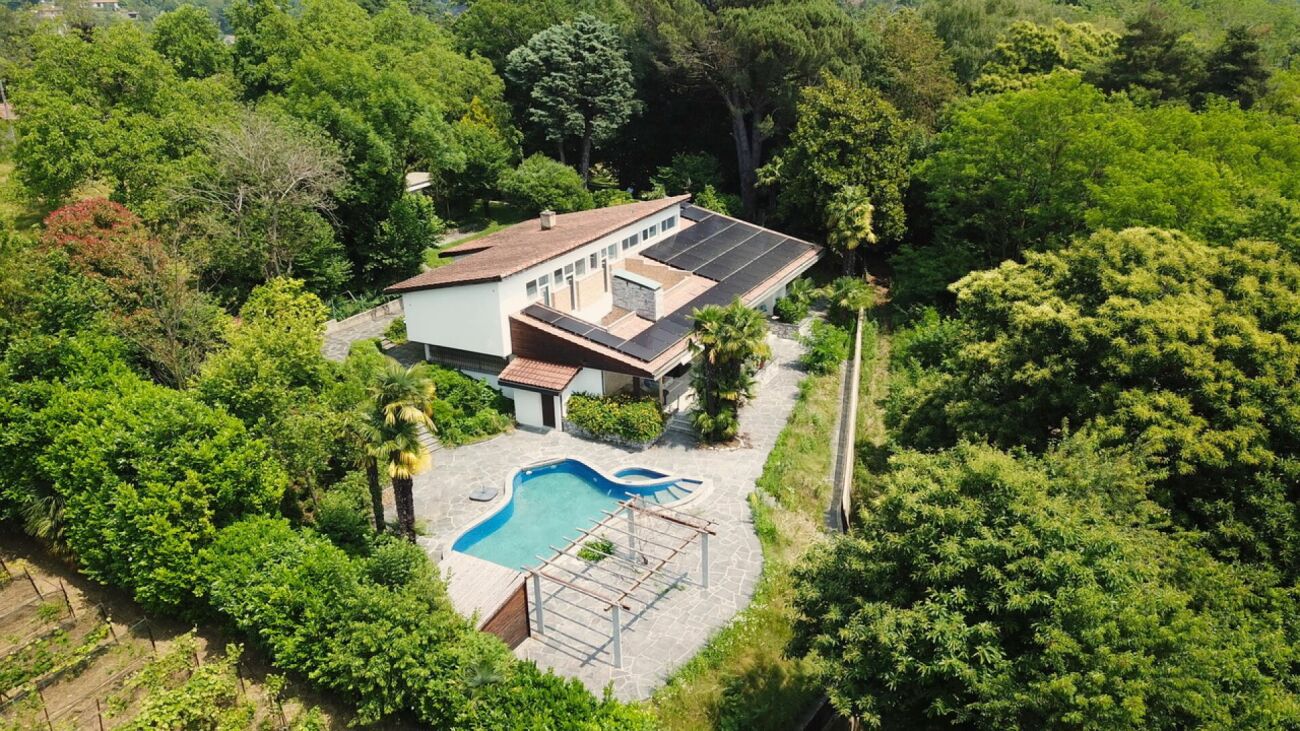 TOP 25502 Villa in Astano