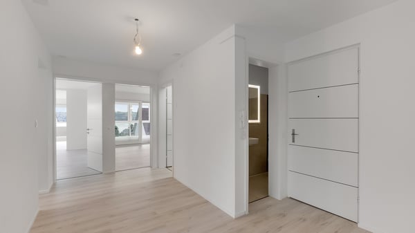Sonnenverwöhnte 5.5-Zimmer-Wohnung mit Seesicht 3