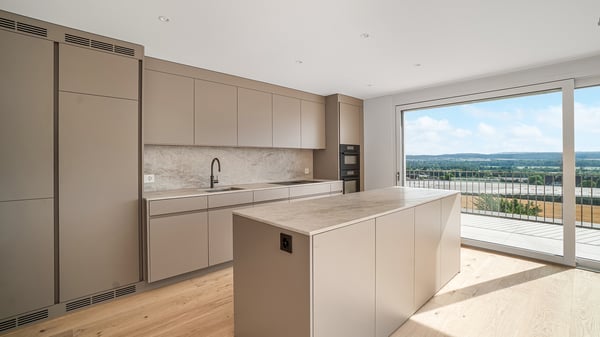 Lichtdurchflutete Attika-Maisonette mit Weitsicht und privatem Garten 2