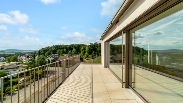 Lichtdurchflutete Attika-Maisonette mit Weitsicht und privatem Garten 4