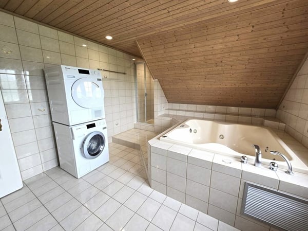Charmante 4.5-Zimmer-Wohnung am Rosenberg in St. Gallen 10