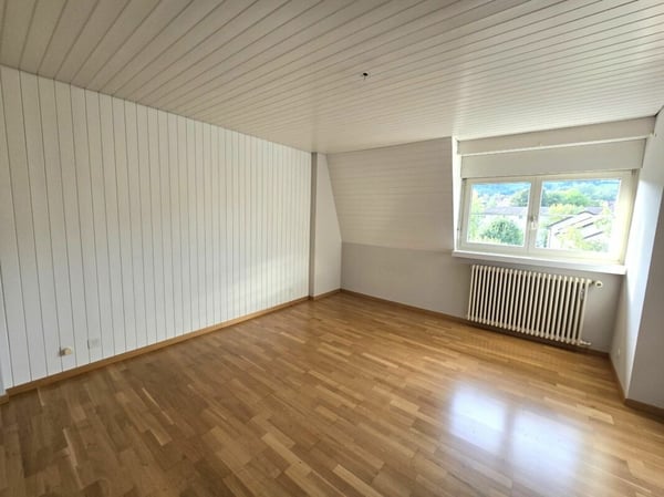 Helle 3.5-Zimmer-Dachgeschosswohnung im 4. OG 6