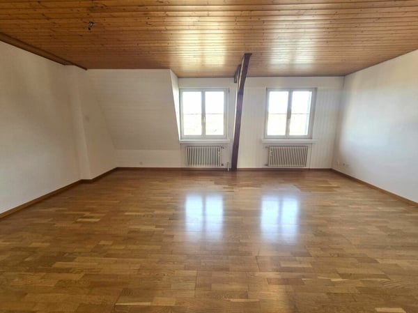 Charmante 3.5-Zimmerwohnung an zentraler Lage in St. Gallen 2