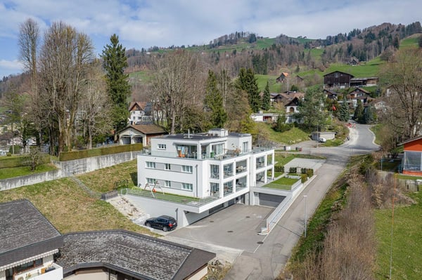 Moderne 4.5-Zimmer-Wohnung mit Bergpanorama in Ebnat-Kappel 2