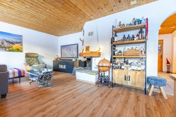 ruhige 1.5-Zimmerwohnung (Hausteil) 2