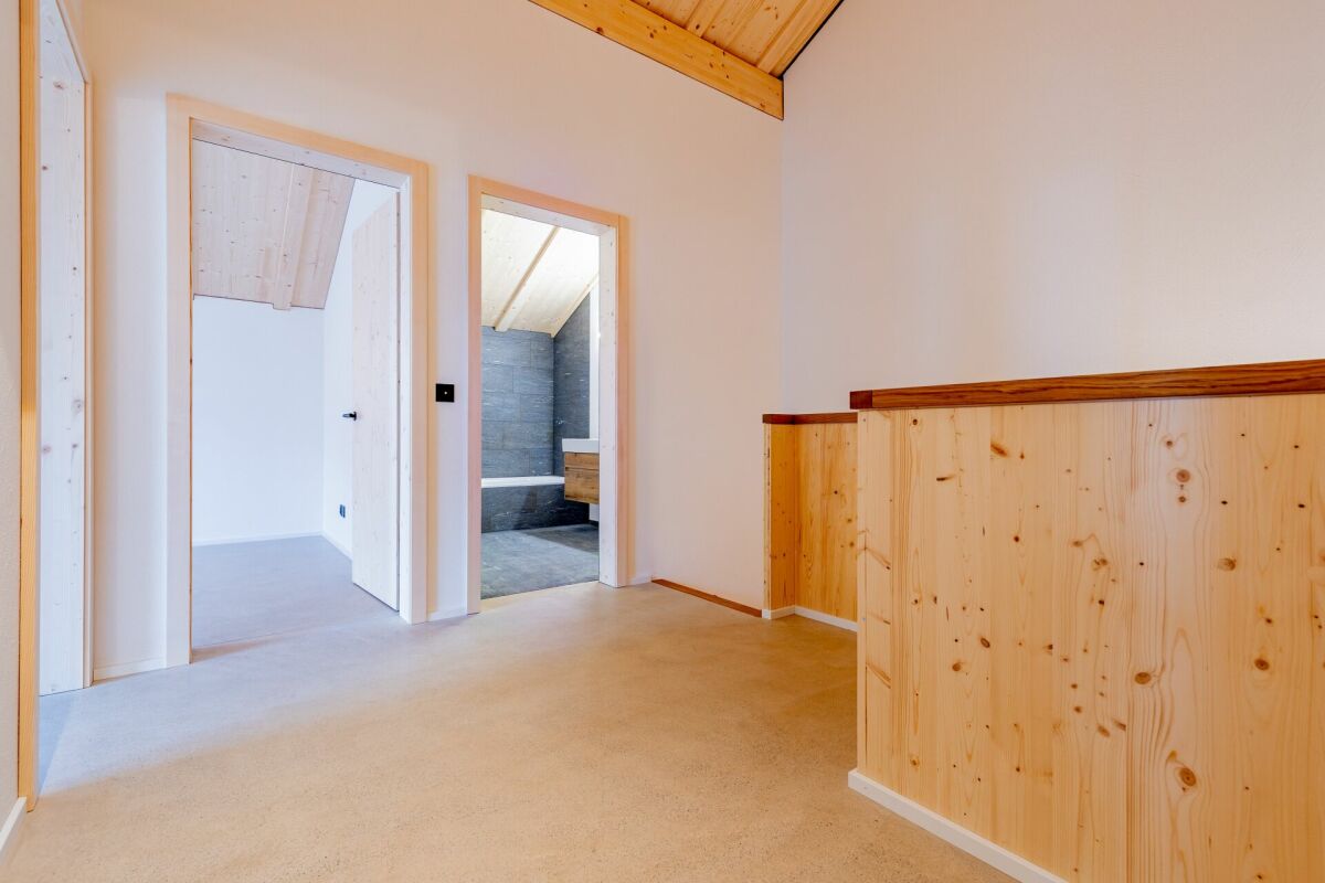 5.5-Zimmer-Doppeleinfamilienhaus als hochwertiger Erstwohnsitz (3C) in Davos Wiesen