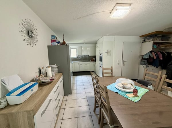 Grosse 4.5-Zimmerwohnung für Einheimische 1