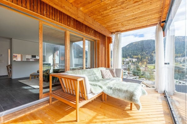 3.5-Zimmer-Dachwohnung möbliert 11