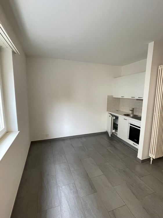 MURALTO, affittiamo monolocale 3