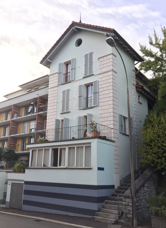 MURALTO, AFFITTASI MONOLOCALE CON VISTA LAGO 1