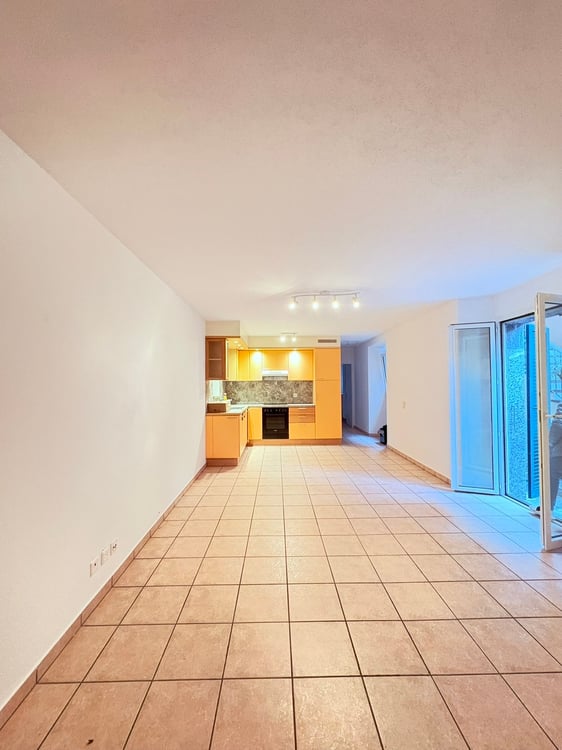 MURALTO,  Affittasi spazioso appartamento di 1½ locali 3