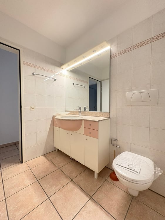 MURALTO,  Affittasi spazioso appartamento di 1½ locali 8