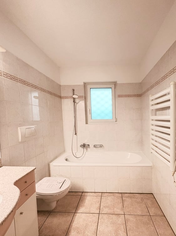 MURALTO,  Affittasi spazioso appartamento di 1½ locali 7