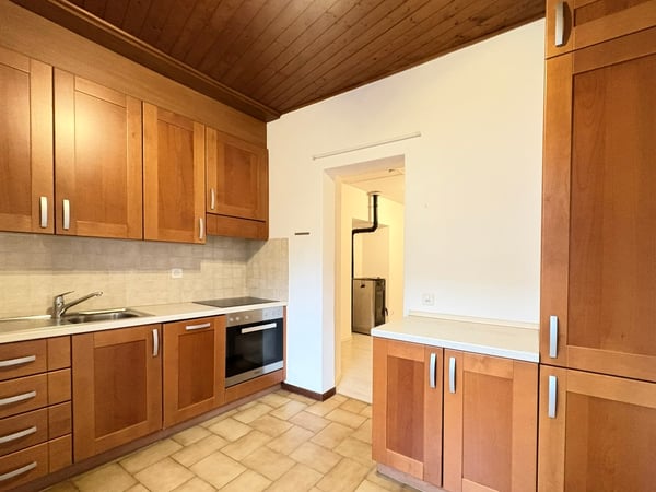 MURALTO,  Affittasi appartamento di 1½ locali con entrata indipendente 6