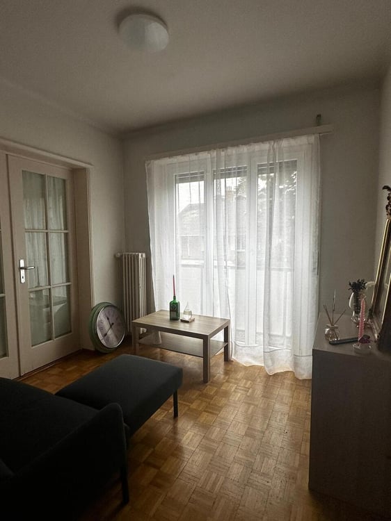 LAUSANNE, Chambre dans le centre-ville, idéale pour étudiantes 7