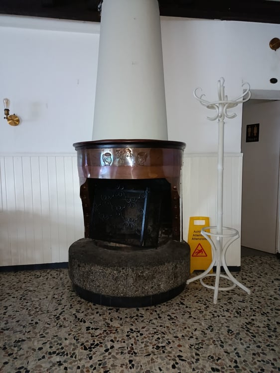 SAN NAZZARO - Vendesi Immobile con Ristorante e 2 Appartamenti 11