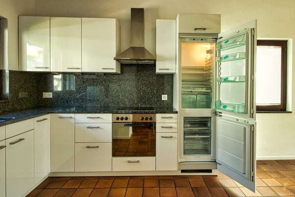 ASCONA,  Affittiamo elegante 3½ locali con camino e stile 8