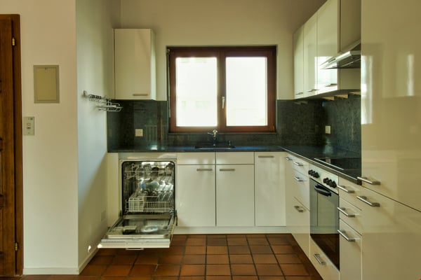 ASCONA,  Affittiamo elegante 3½ locali con camino e stile 10