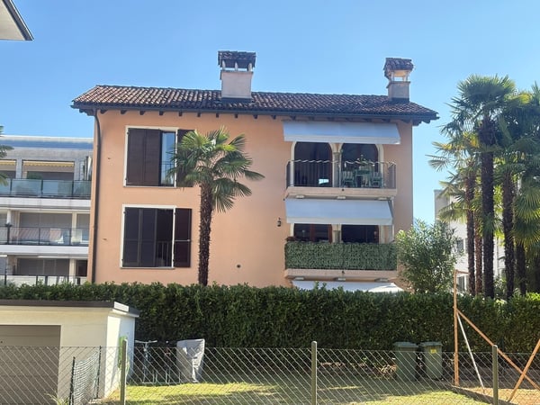 ASCONA,  Affittiamo elegante 3½ locali con camino e stile 2