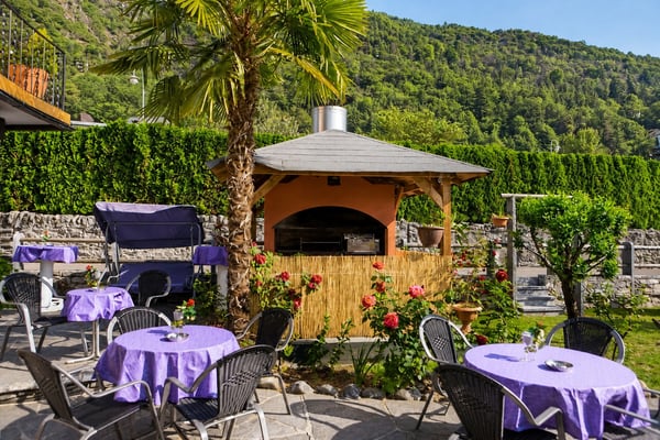 Hotel-ristorante con 9 camere, giardino e 10 posti auto 3