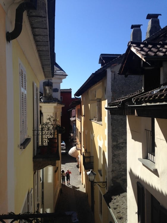 ASCONA, AFFITTIAMO APPARTAMENTO AMMOBILIATO DI 2 2/2 LOCALI 1