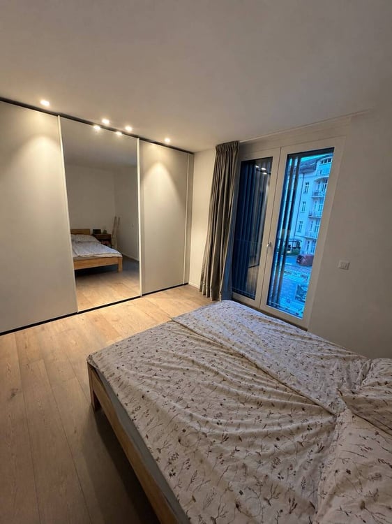 MURALTO, ELEGANTE 3½ IN POSIZIONE CENTRALE 9