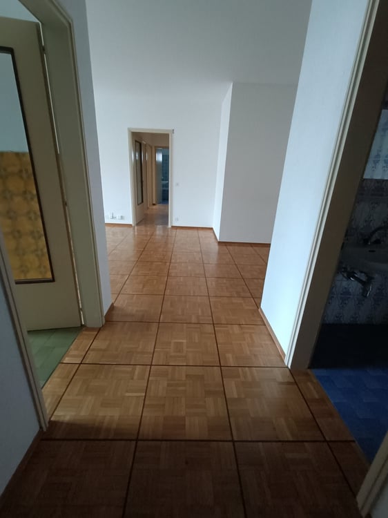 ASCONA, affittiamo spazioso 2 1/2 locali 3