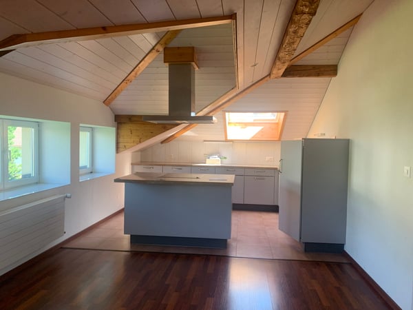 Charmant appartement de 1.5 pièces dans une petite maison plurifami... 3