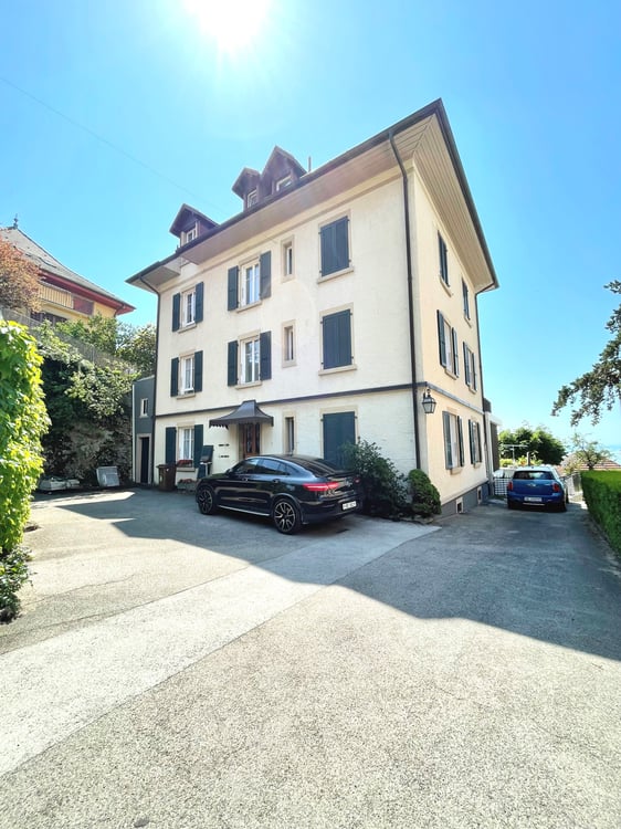 Avec vue sur le lac et les Alpes, idéalement pour les étudiants, ch... 11