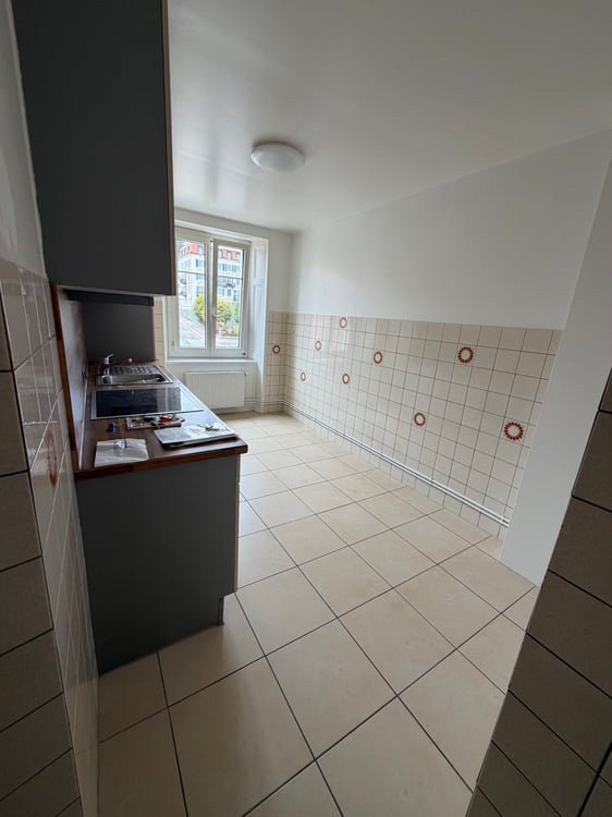 Logement de 3.5 pièces situé au 3ème étage est 4