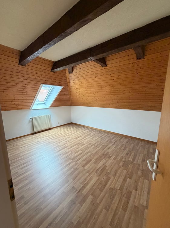 Duplex de 3,5 pièces situé au 5ème étage est 7