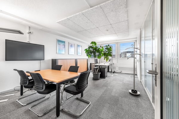 Arbeiten mit Weitblick – zentrale Büroräume in Bern 3