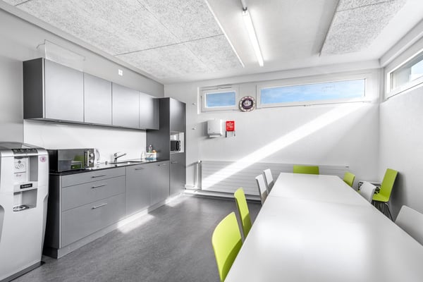 Arbeiten mit Weitblick – zentrale Büroräume in Bern 7