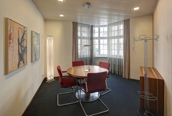 Repräsentative Retail- und Bürofläche an erstklassiger Lage 11