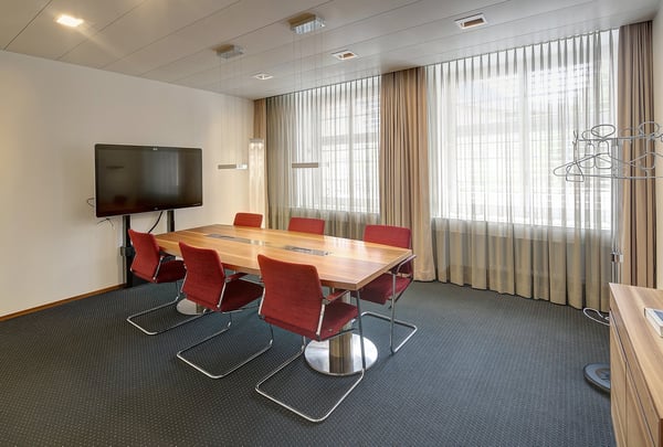 Repräsentative Retail- und Bürofläche an erstklassiger Lage 6