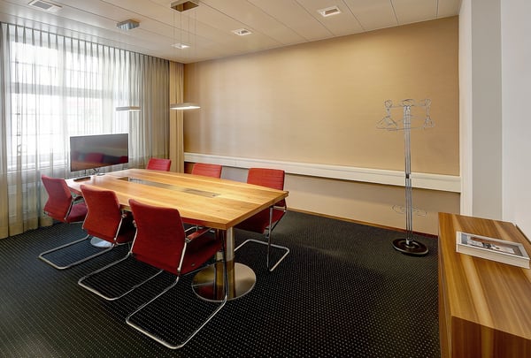 Repräsentative Retail- und Bürofläche an erstklassiger Lage 8