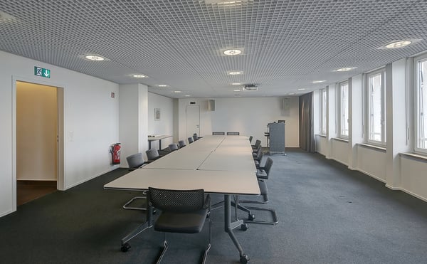 Retail- und Bürofläche an bester Lage 10