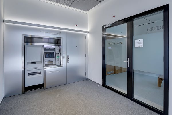 Surface commerciale au centre ville 11