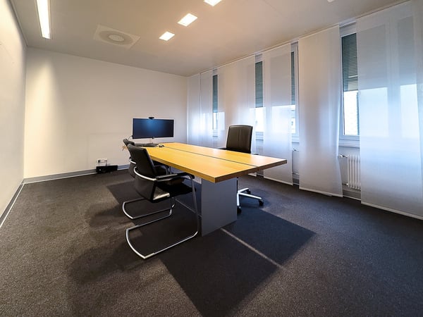 Surface commerciale et bureaux au centr…