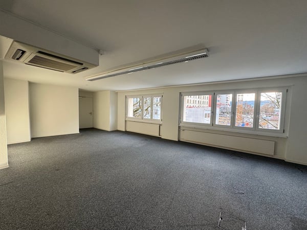 Top Zentrale Büro-, Praxis- oder Studioflächen im Herzen von Uster 9