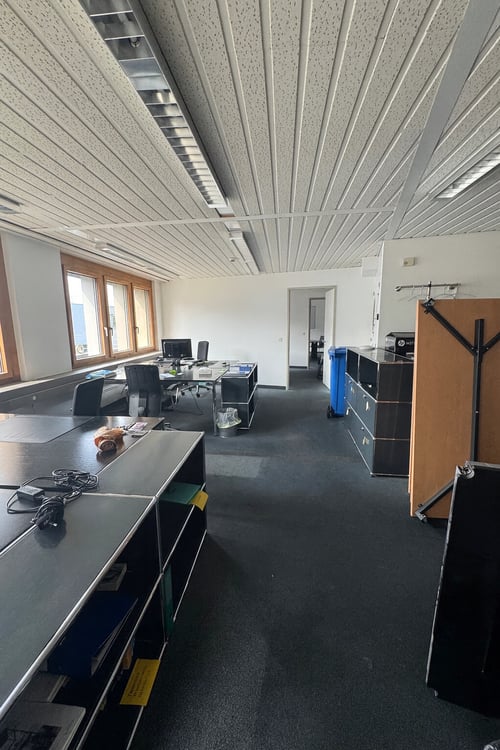 Komplett ausgestattete Büroräume an der Bahnhofstrasse in Zug - per sofort verfügbar 3