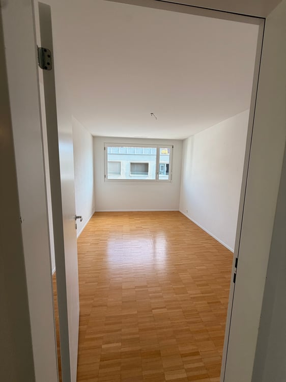 Moderne Wohnung mit eigener Terrasse - Top-Lage in Schaffhausen! 6
