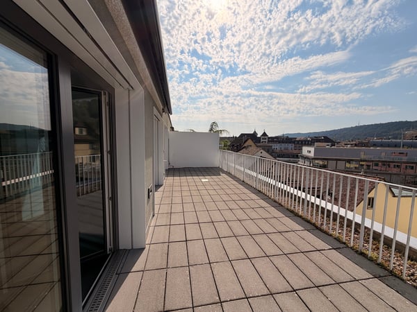 Moderne Wohnung mit eigener Terrasse - Top-Lage in Schaffhausen! 9