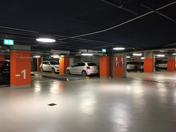 Zentrale Einstellplätze im Kreis 1 4