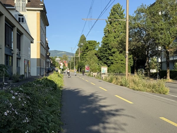 Büro im Zentrum von Luzern inkl. Parkplätzen vor dem Haus und direkt am Veloweg Freigleis 7