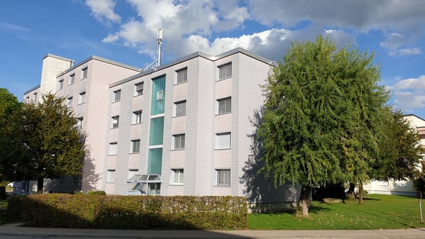 Motorrad-Garagenplatz zu vermieten 9