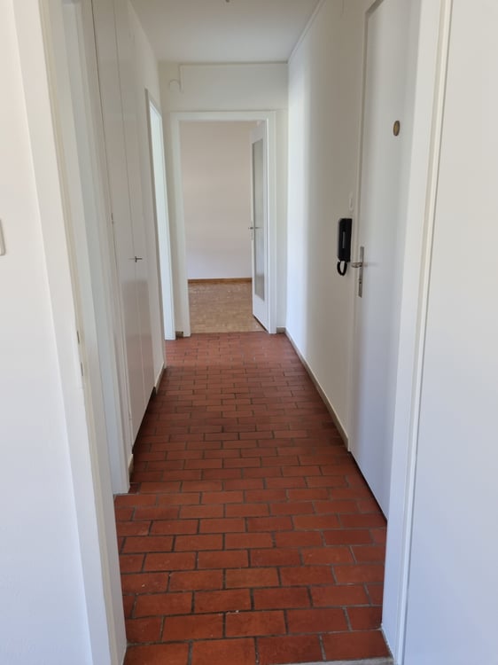 2-Zimmerwohnung im 4. OG zu vermieten 6