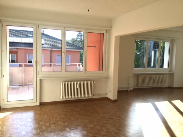 ***1'ZWG mit 16m2**oberster Stock**verkehrsgünstige Lage*** 5