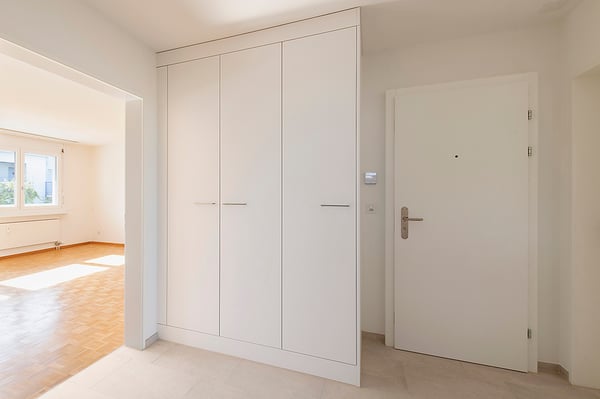 ***3'ZWG**BRAND-Neue Küche und Bad**30m2 Wo/Essen**14m2 Balkon 6
